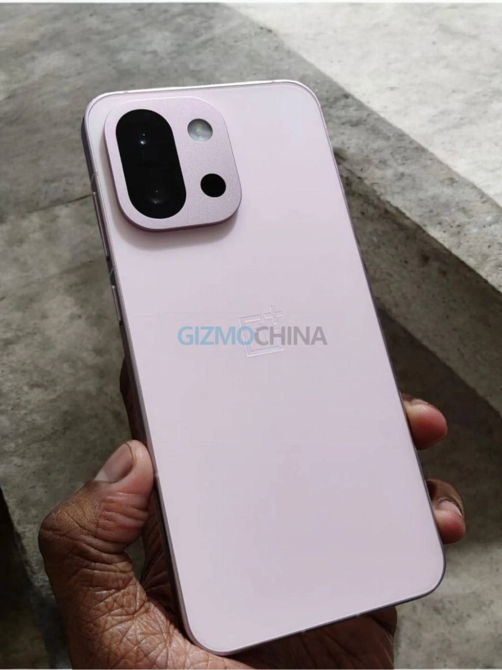 OnePlus готується до масштабного виходу з міжнародних ринків
